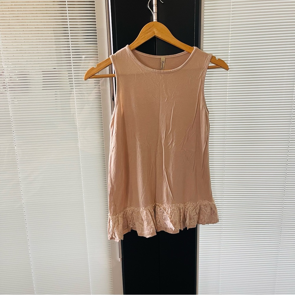Pomelo Tank Top ~ Good Condition